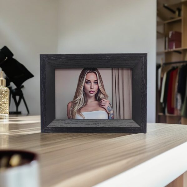 8-inch horizontal black photo frame | Personalized - Image 3